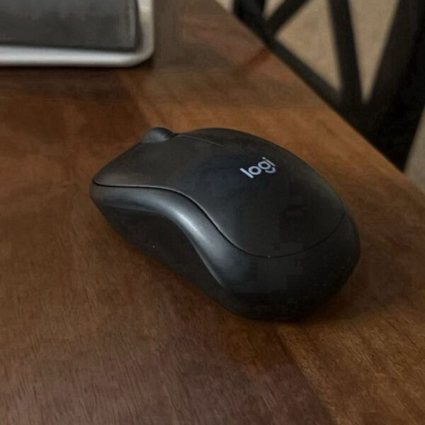 Logitech Wireless Mouse