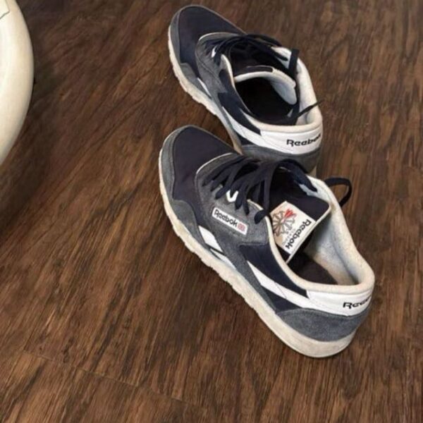 Reebok Classic Sneakers